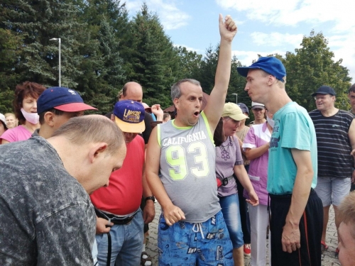 Cesta za pokladem