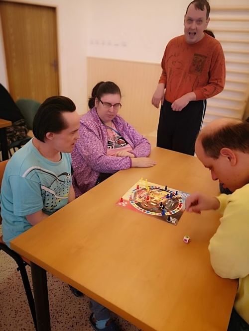 Člověče nezlob se